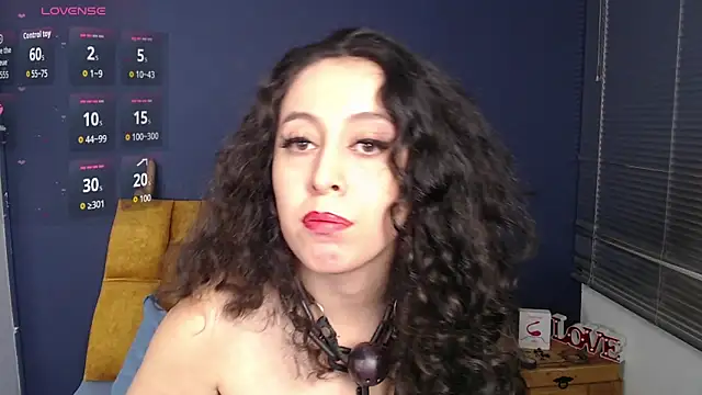 KendraaSimons webcam