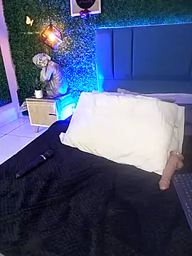 Kiaraa88 webcam