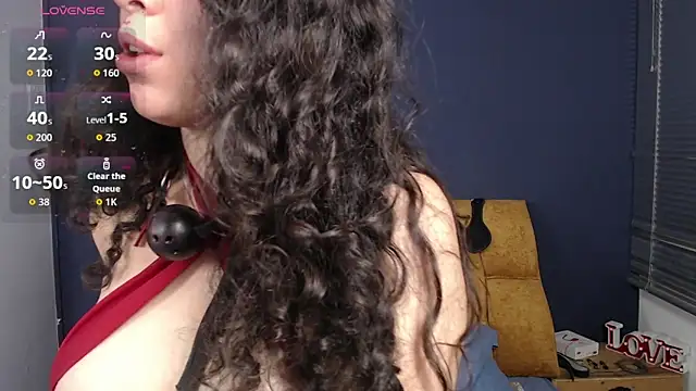 KendraaSimons webcam