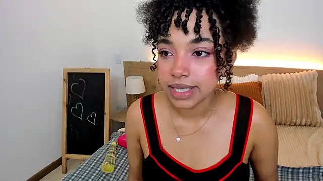 JazmyXXX webcam
