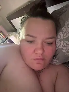 SunnyLeila2101 webcam