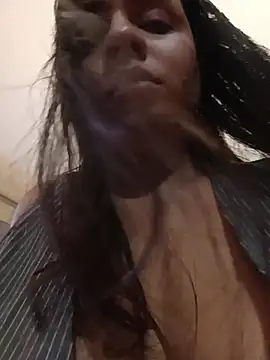 Julieth_hot-69