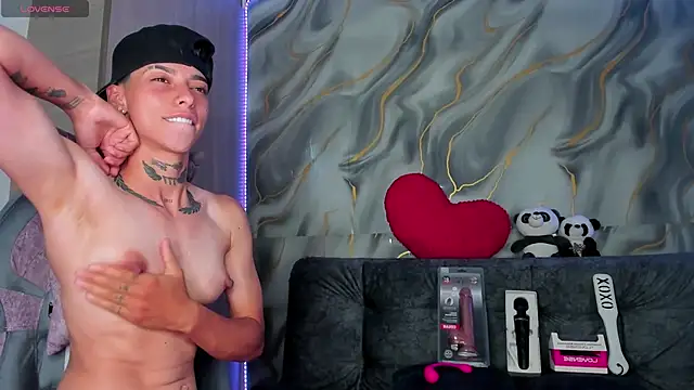 AmberAdams_ webcam