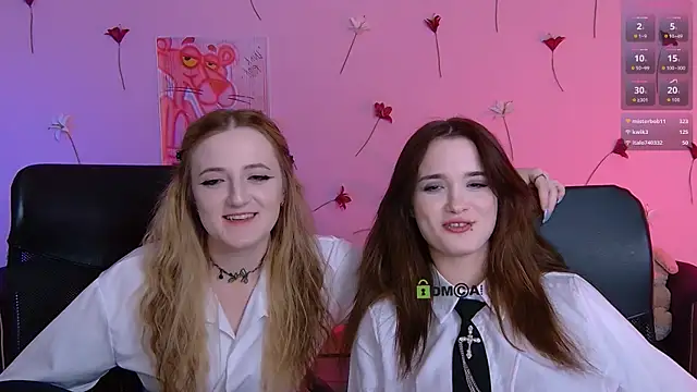 liana_kisses webcam