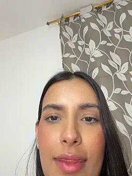 EmilySearss webcam