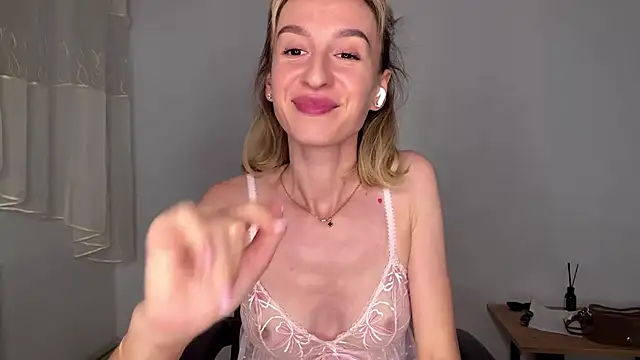 uwuroxi webcam