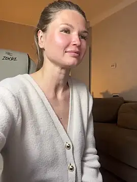 AngelMiaM webcam