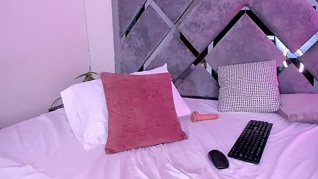 luciagray1 webcam
