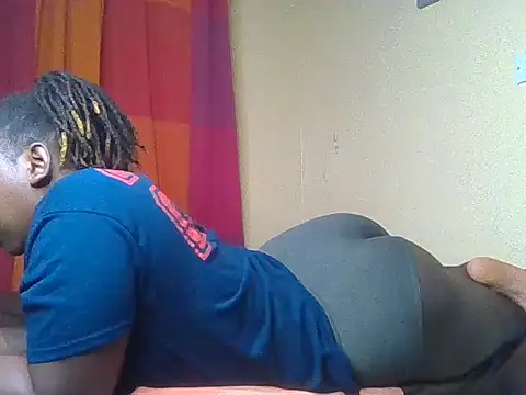 Pink_pussy_- webcam