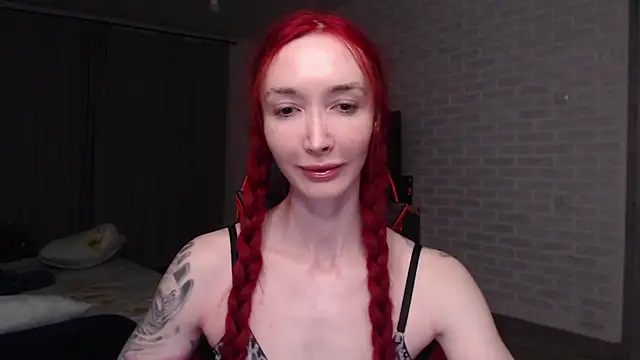 Roxy_Silver webcam