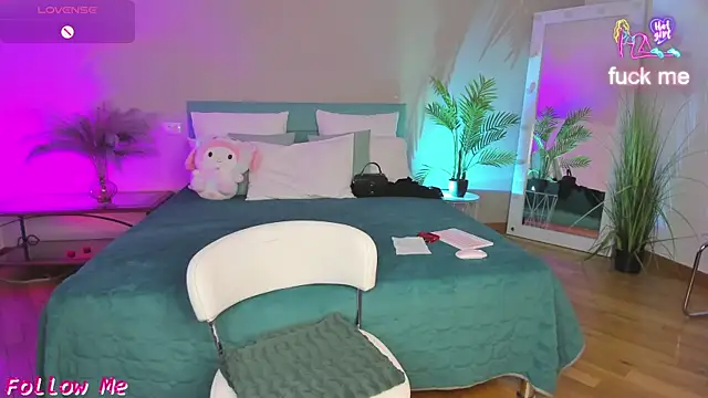 Lana_kitty__ webcam