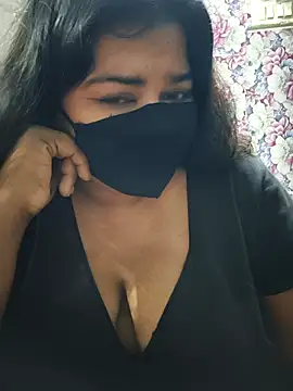 Liyaa_24 webcam