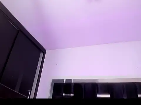 DANITENDER555 webcam