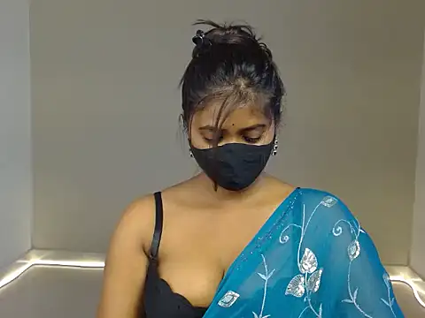 Hotginni4 webcam