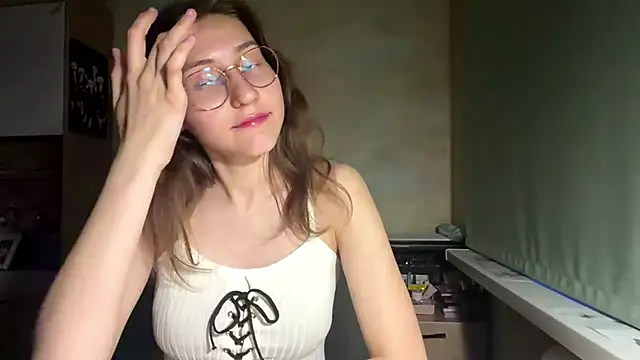 Miaaa_Moon webcam