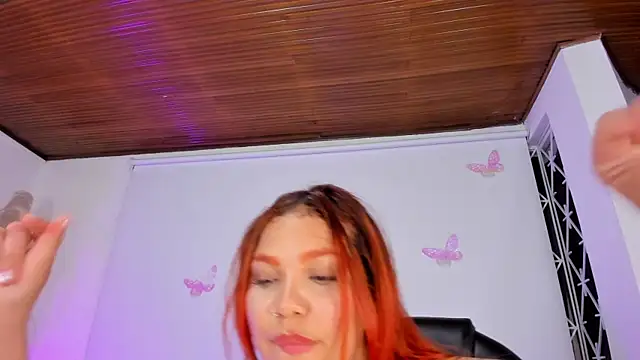 PamelaQueen_ webcam