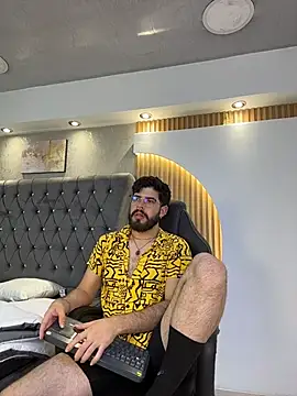 DomBoy_ live sex cam
