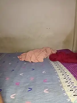 Nessa12_1 webcam
