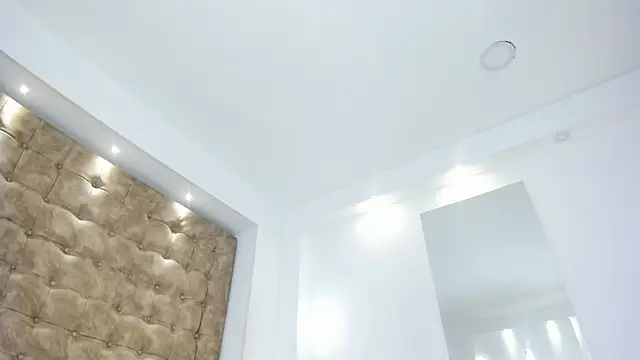 violet_giraldo webcam