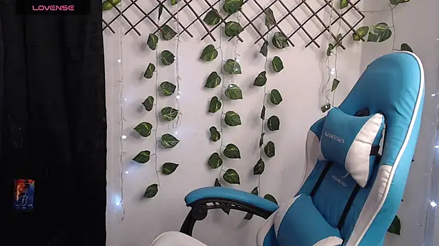 Nika_1_ webcam