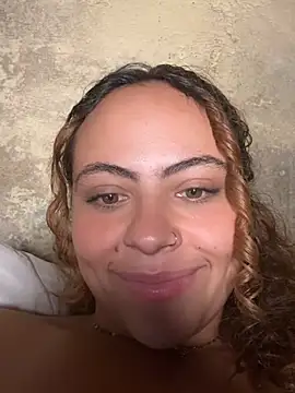 Chloe_Leaozinho webcam