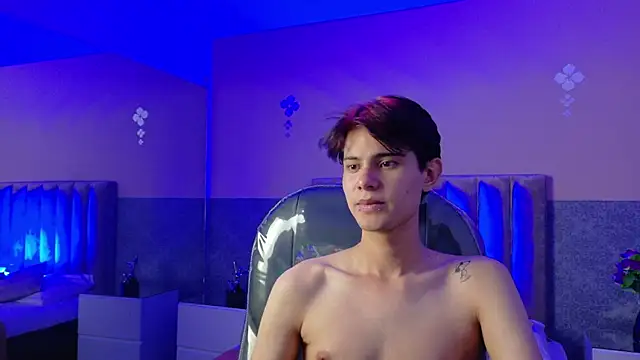 Derek_Sinn webcam