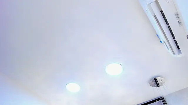 AshleyRoosee webcam