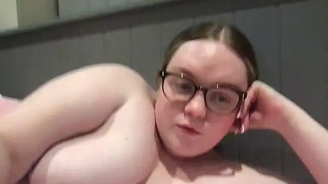 honeyyy24 webcam