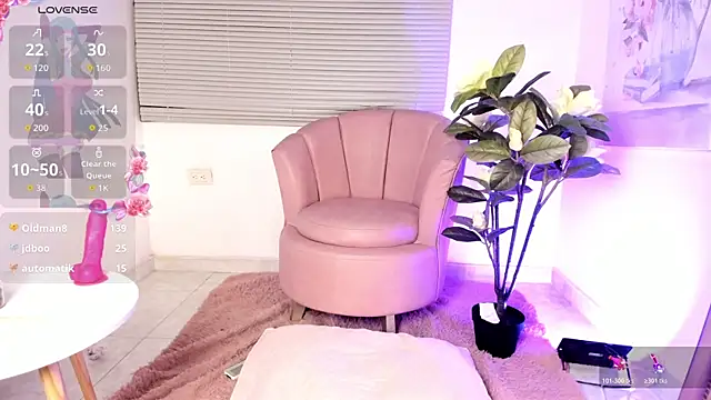 mia_jonnes18 webcam