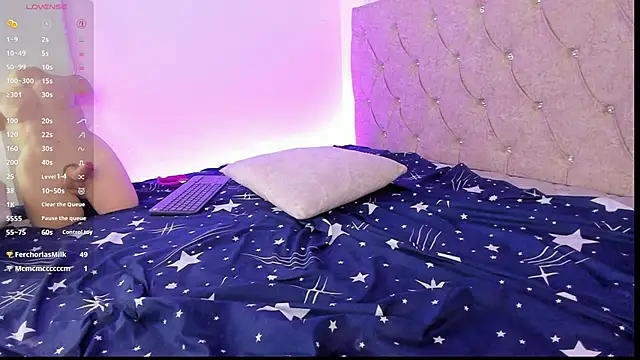 GabyHott_ webcam