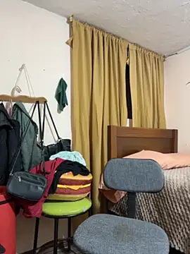 latinfemale webcam