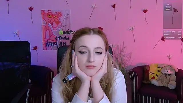 liana_kisses webcam