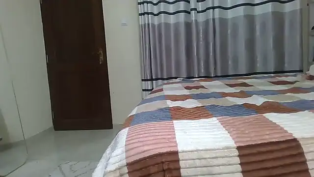Bubble_Booty_On_Duty webcam