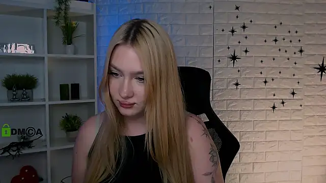 playful_sophie webcam