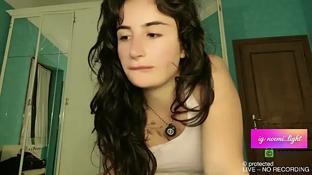 DeaAthena webcam
