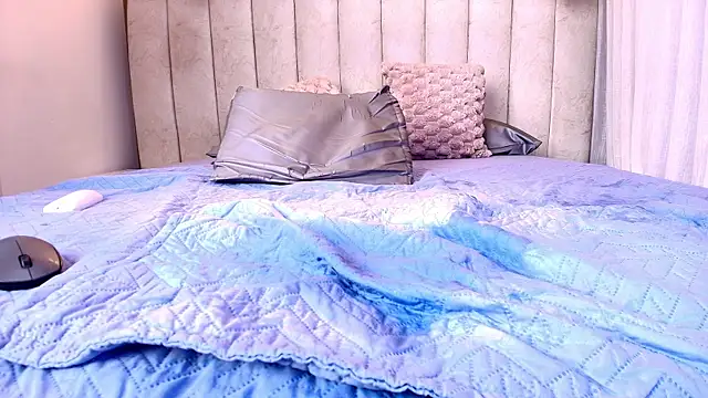 kata_hazel webcam
