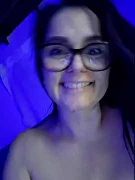 MariaPau_83 webcam