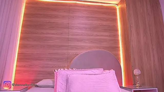danna_berlin_ webcam