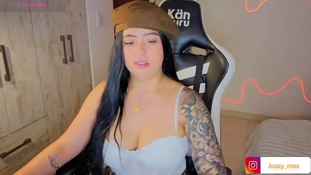 Victoryyy_ webcam