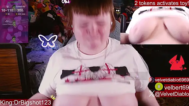 VelvetDiablo webcam