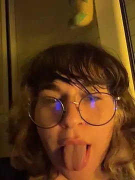 koumoriidead webcam