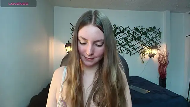 VelvetMoon_ webcam