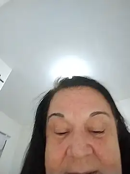 Yaya_Mineira webcam