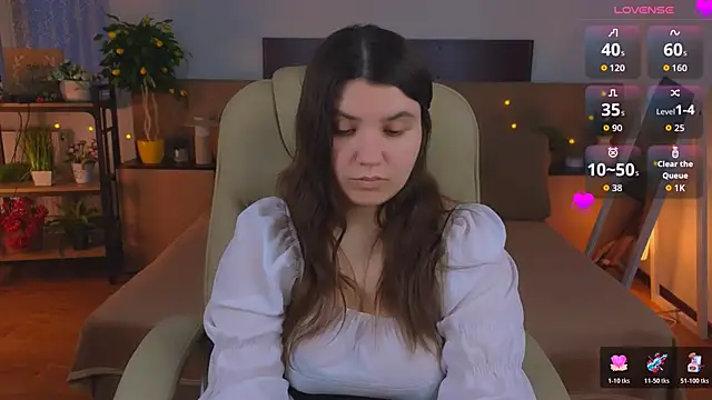 Viola__Shy webcam