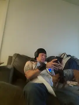 yourMasterisBored webcam