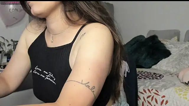 Charlotte7-7 webcam
