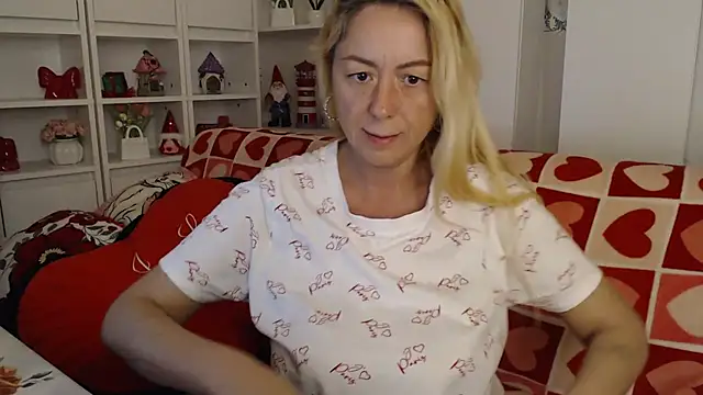 _karolynesyera_ webcam