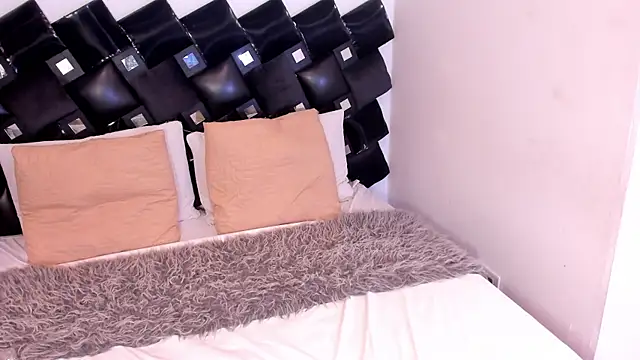 Miia_Thompsonn webcam