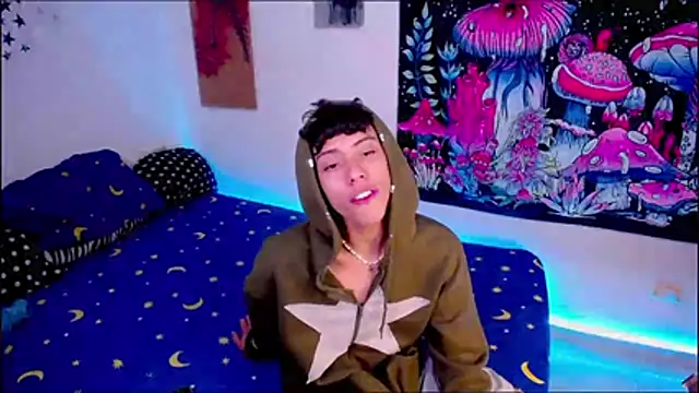 Thedoll_ethan7 webcam