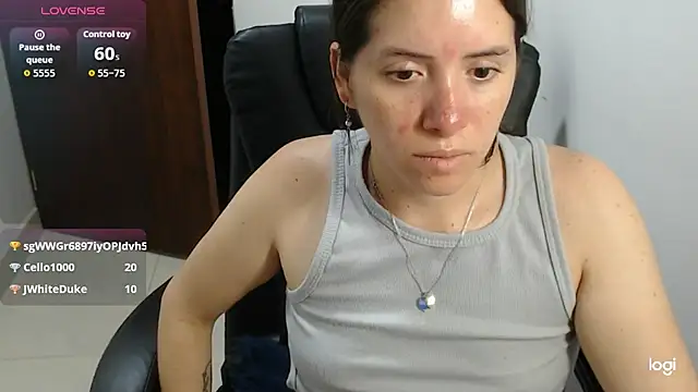 spicey_latina webcam